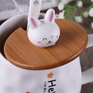 Cute cartoon rabbit coffee mug high-value ceramic couple cup home with spoon 400ml drinking ceramic cup.