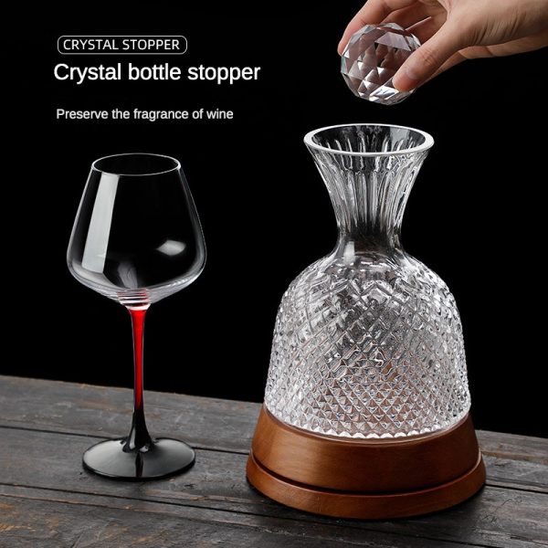 European Light Luxury Crystal Quick Whirlpool Red Wine Decanter Set for Household Red Wine Glasses with Advanced Sense Rotating Wine Sorter